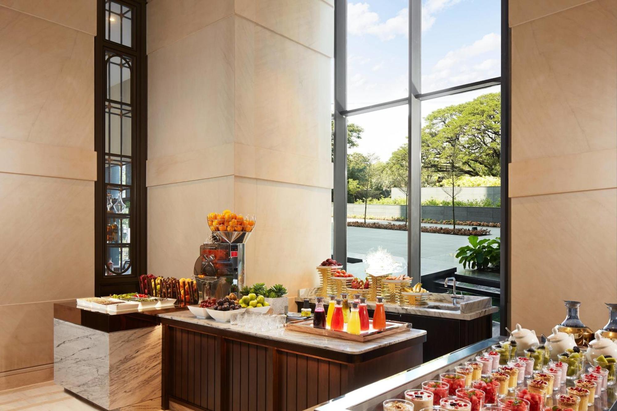 The Ritz-Carlton, Pune Luaran gambar