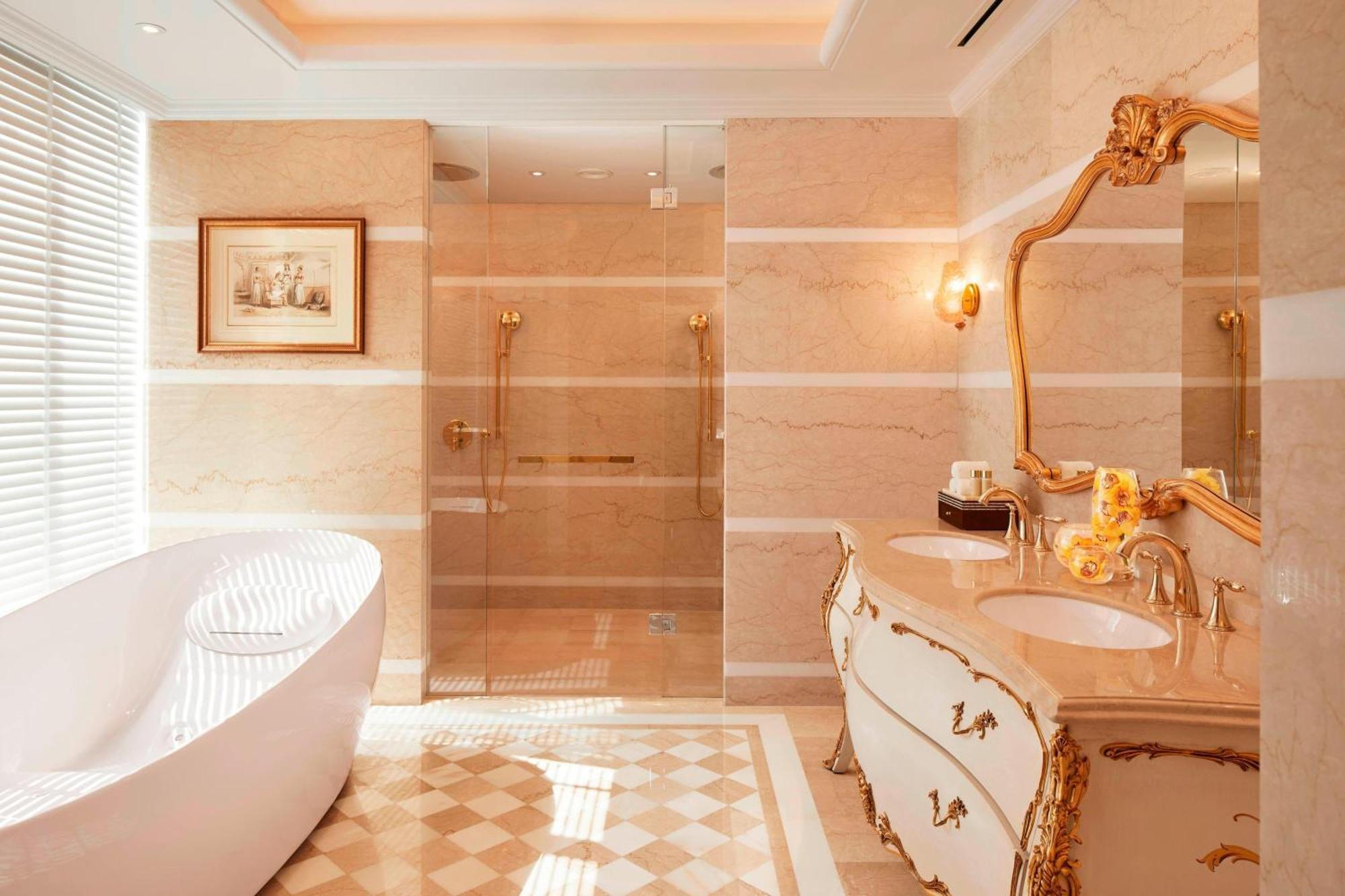 The Ritz-Carlton, Pune Luaran gambar