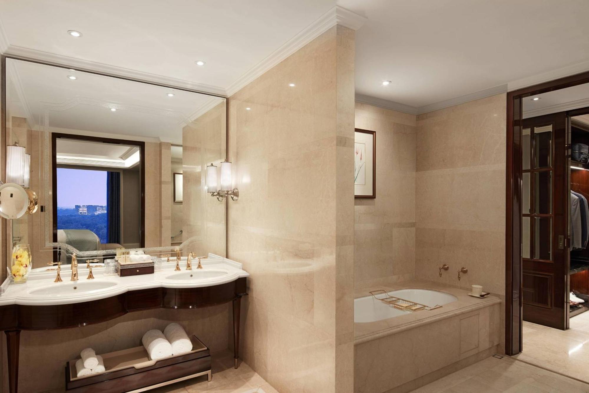 The Ritz-Carlton, Pune Luaran gambar